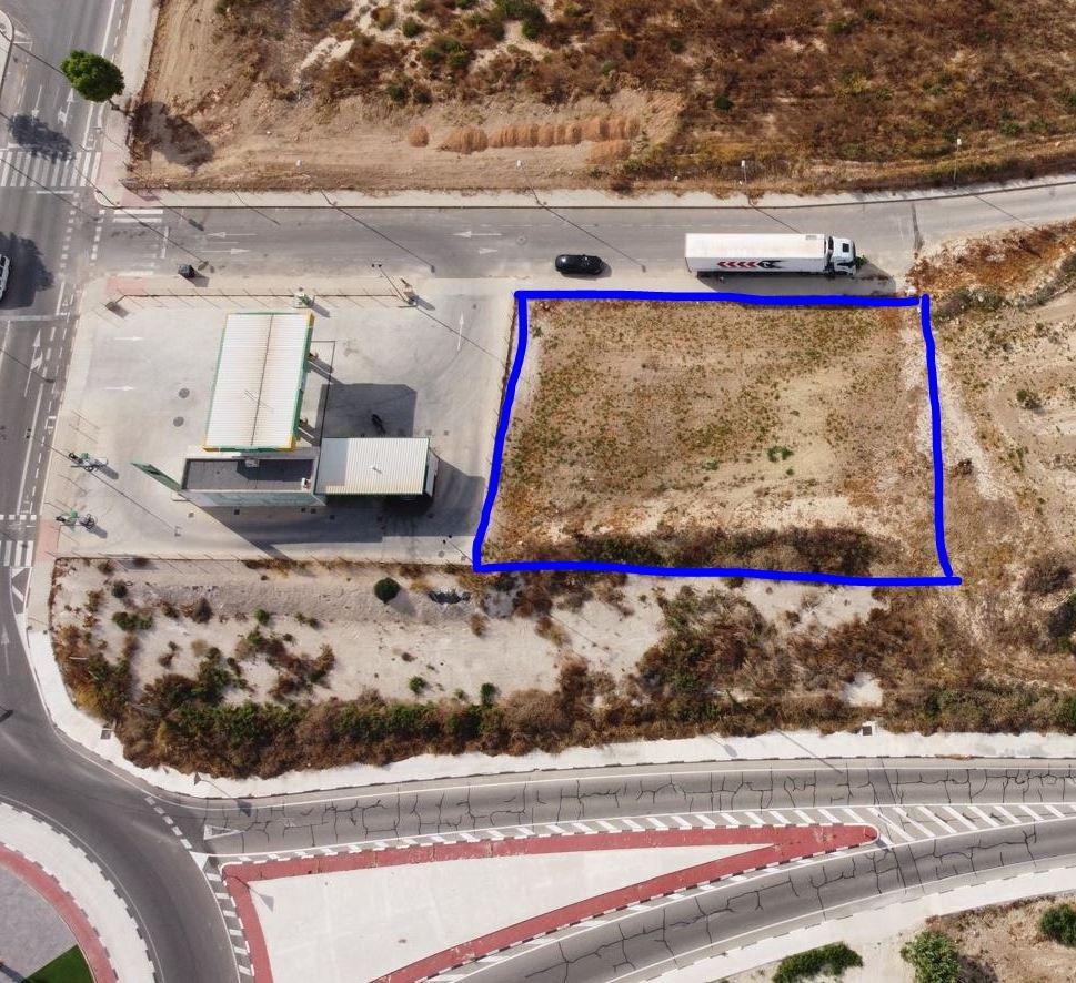 ✨ ¡OPORTUNIDAD ÚNICA DE INVERSIÓN! SUELO TERCIARIO DE 1.108  - foto 2