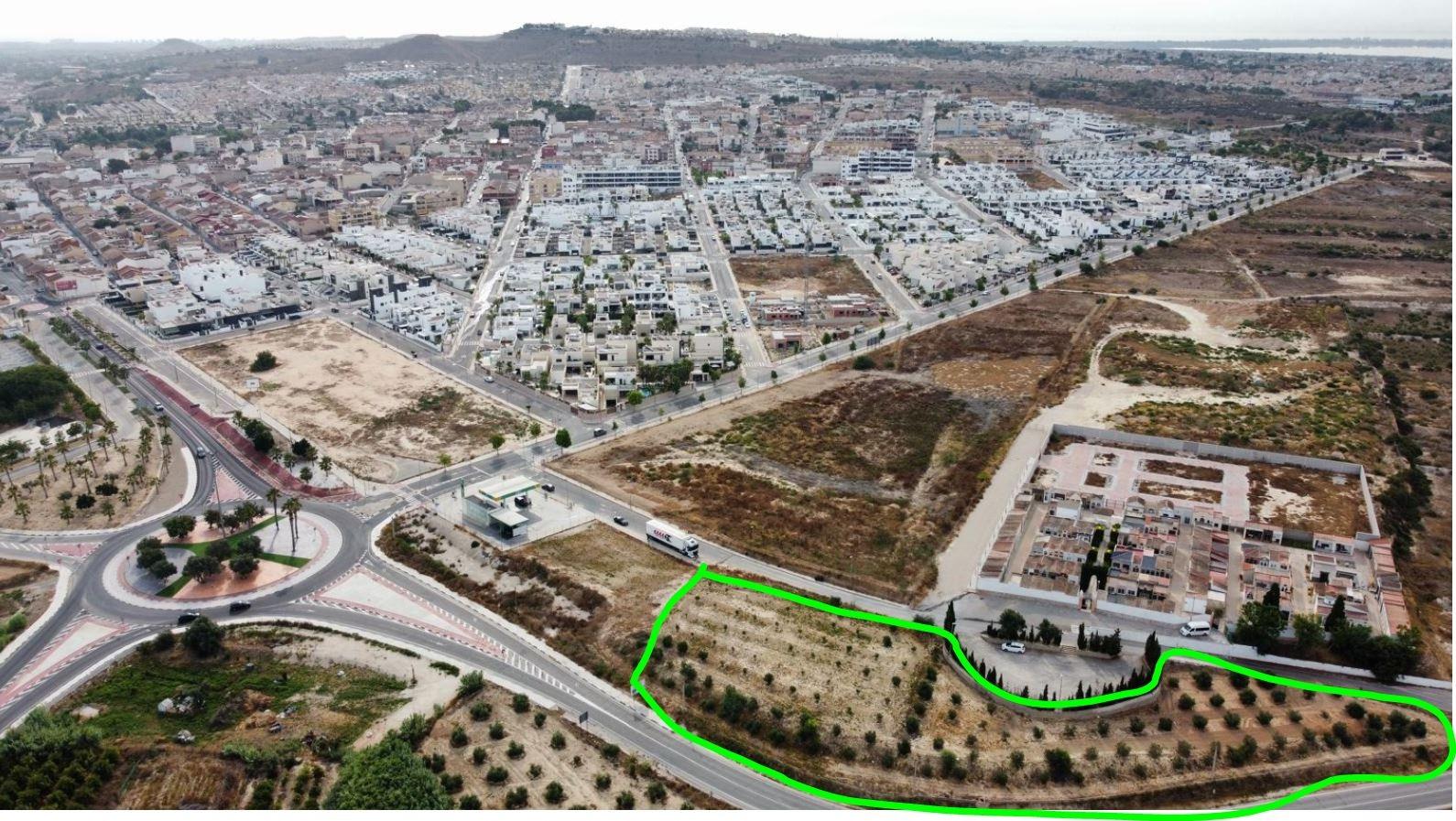 ✨ ¡EXCELENTE PARCELA RÚSTICA DE 8.846 m2 EN BENIJÓFAR! ✨ - foto 4