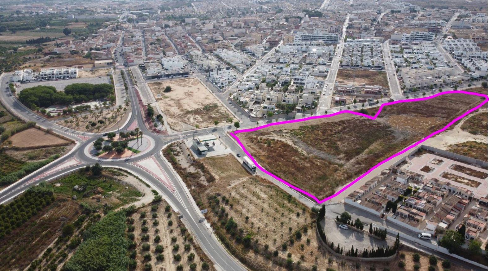 ✨ ¡GRAN OPORTUNIDAD DE INVERSIÓN! PARCELA DE 21.612 m2 EN BE