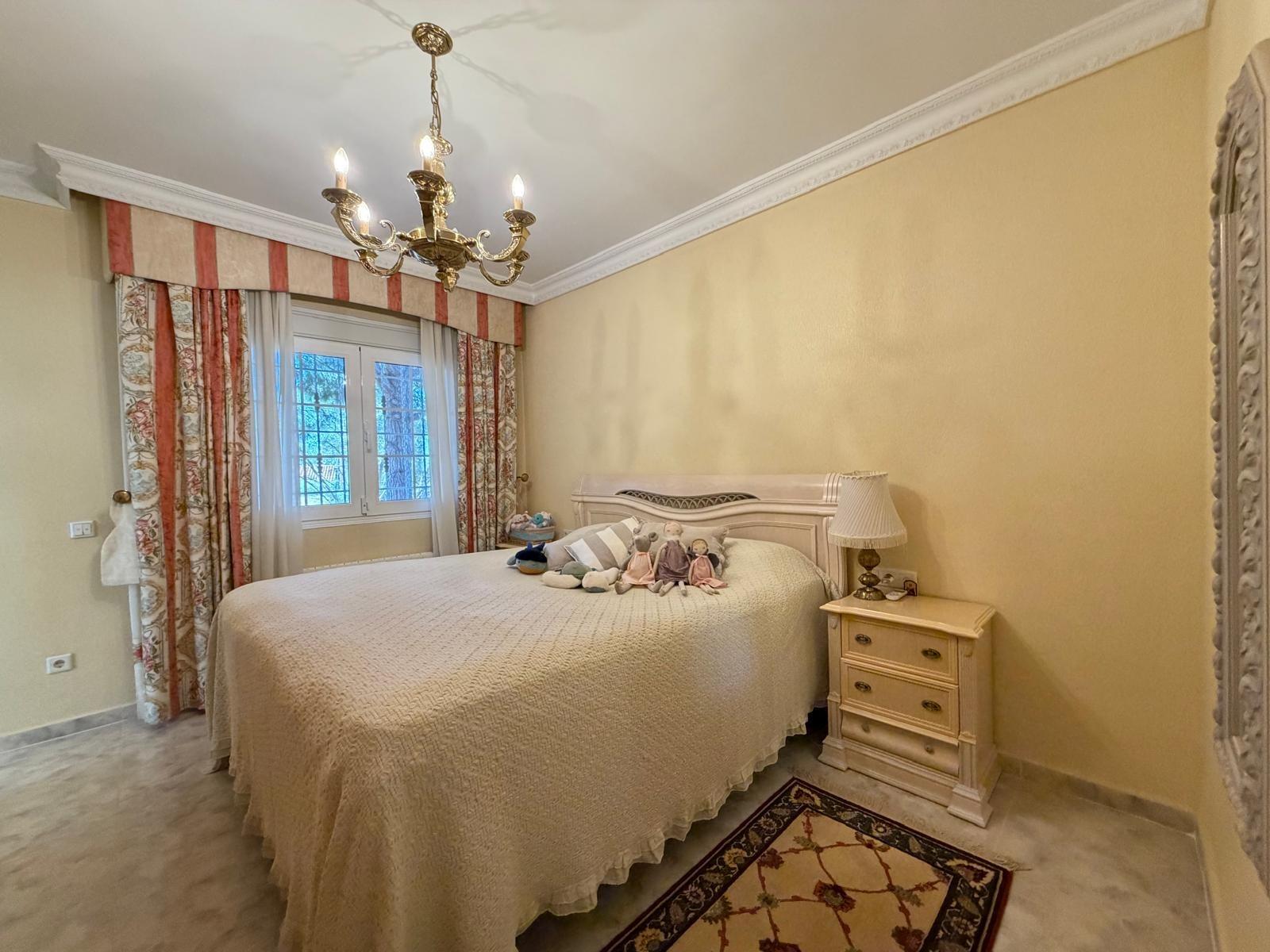 VILLA DE LUJO EN CIUDAD QUESADA DE 6 DORM. 6 BAÑOS. CON SUPE - foto 27