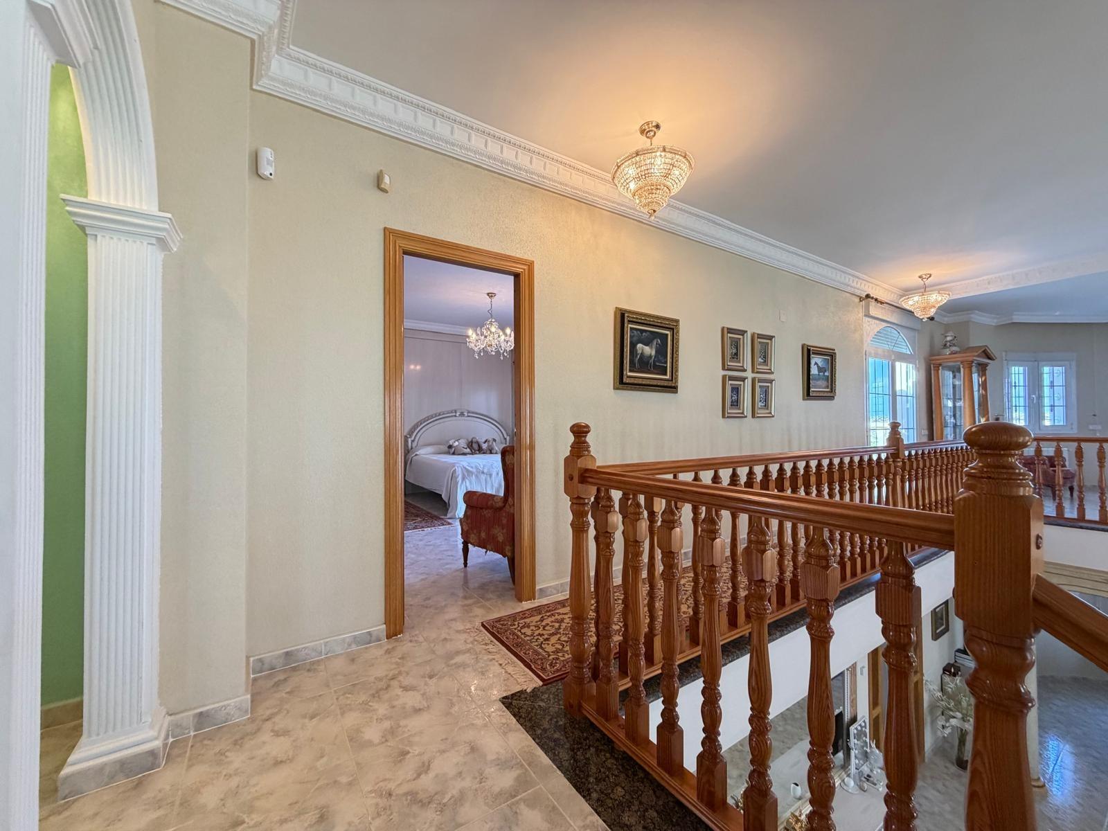VILLA DE LUJO EN CIUDAD QUESADA DE 6 DORM. 6 BAÑOS. CON SUPE - foto 41