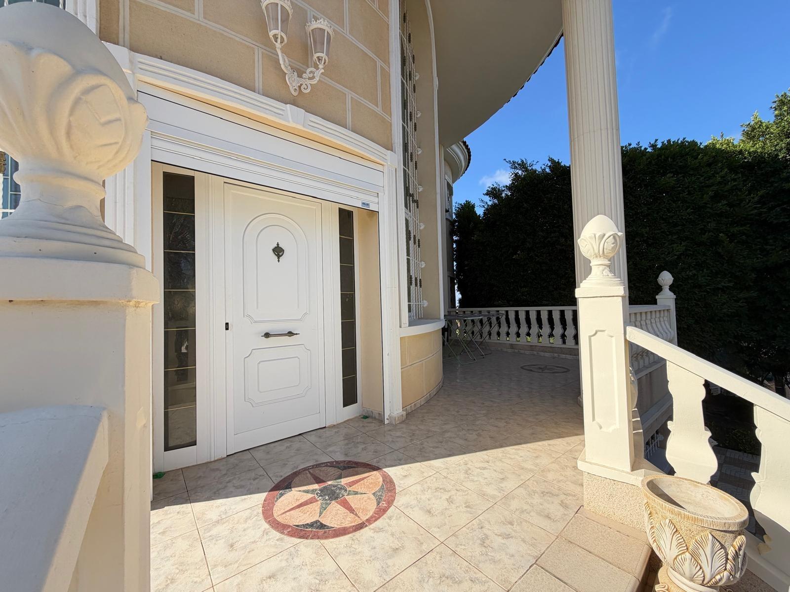 VILLA DE LUJO EN CIUDAD QUESADA DE 6 DORM. 6 BAÑOS. CON SUPE - foto 6