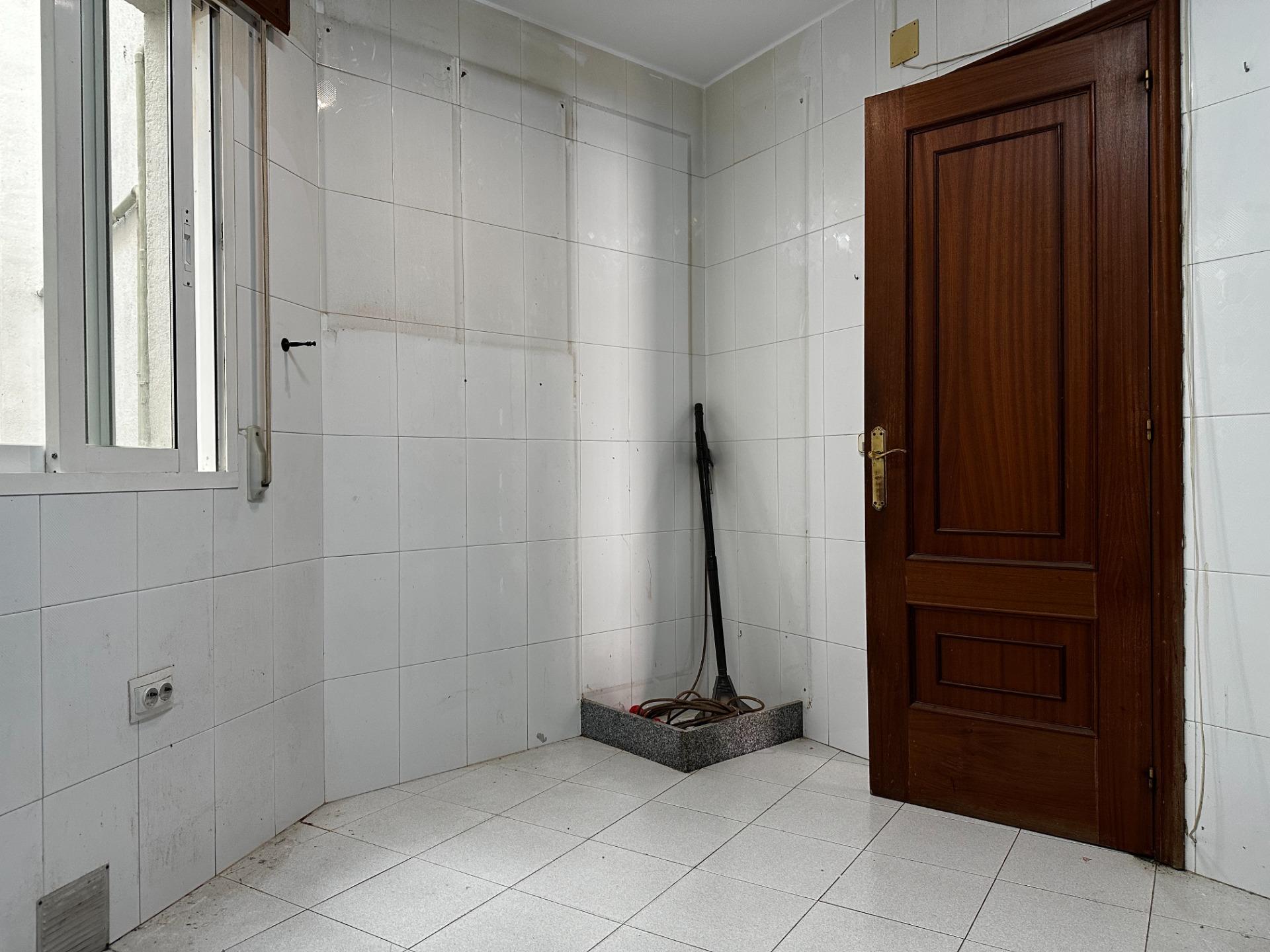 Piso en venta en calle real - foto 2