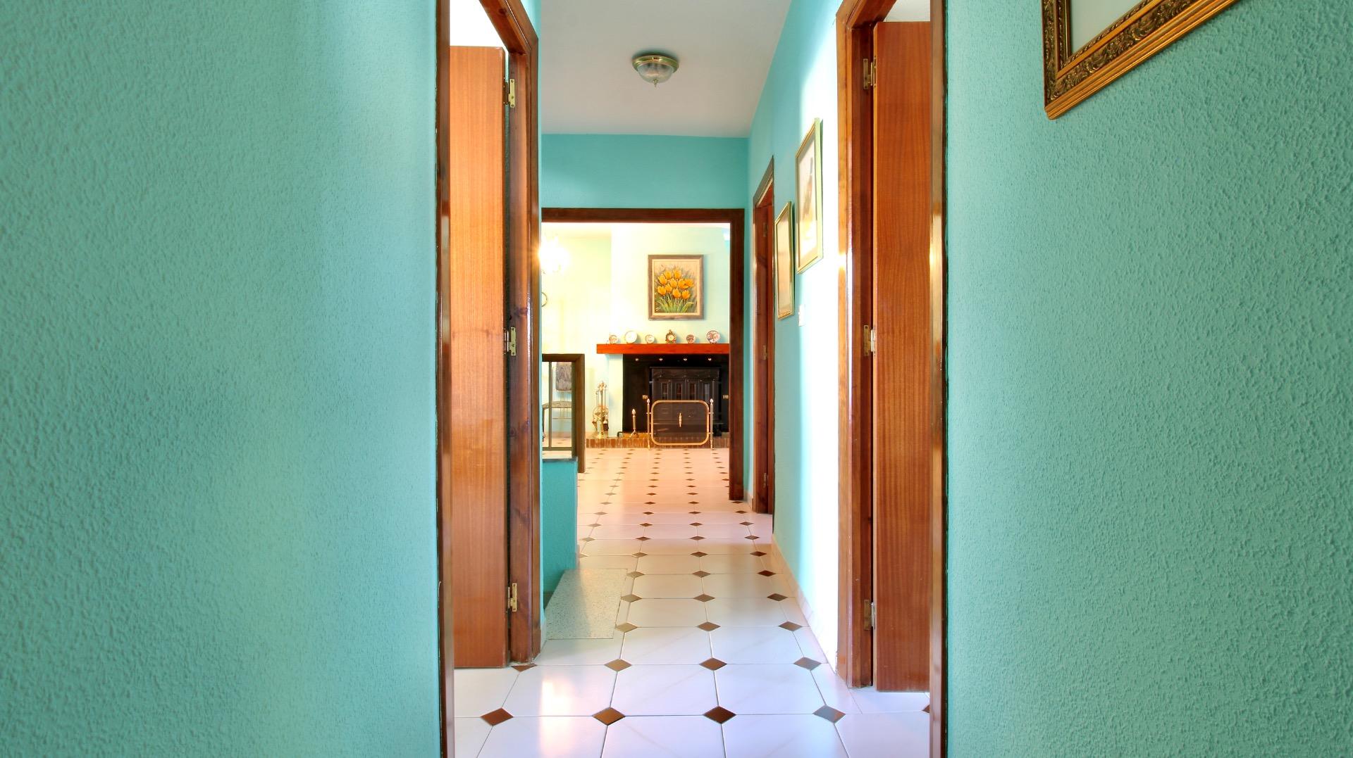 Chalet independiente con gran parcela, piscina privada y gar - foto 25