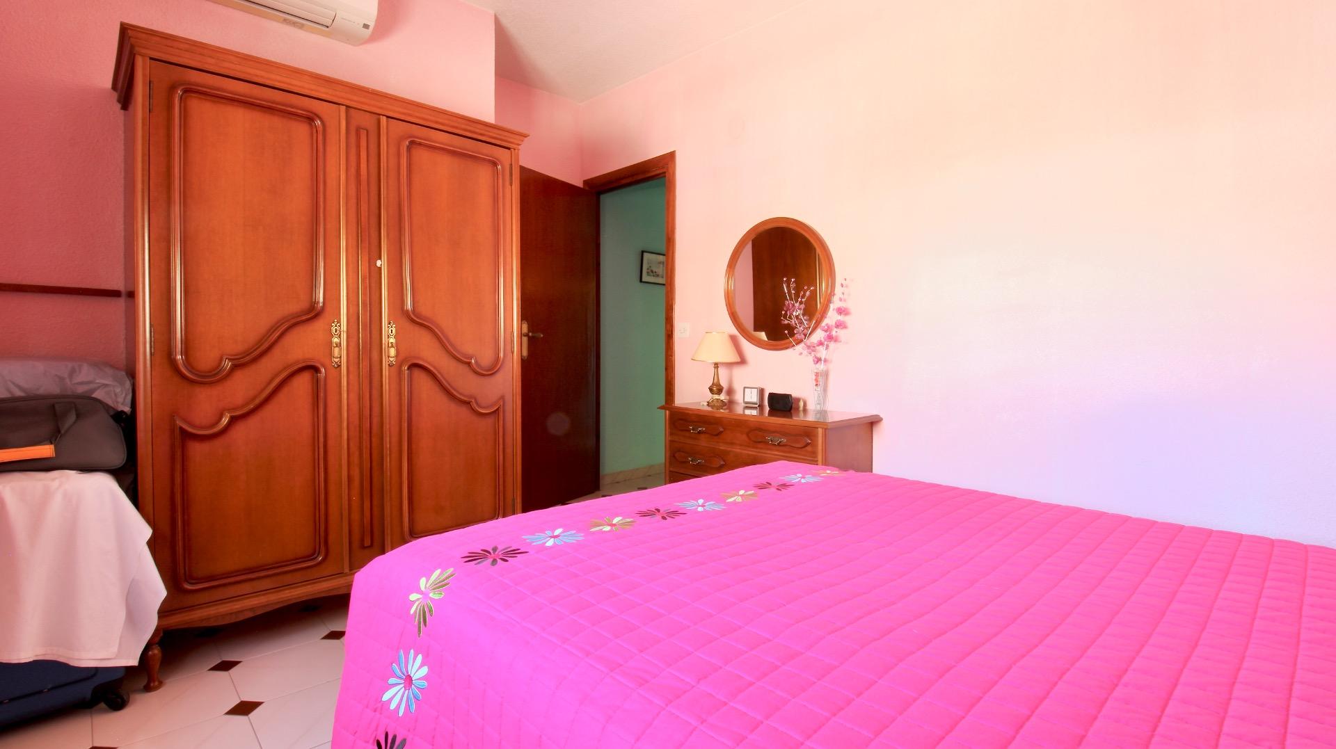 Chalet independiente con gran parcela, piscina privada y gar - foto 49