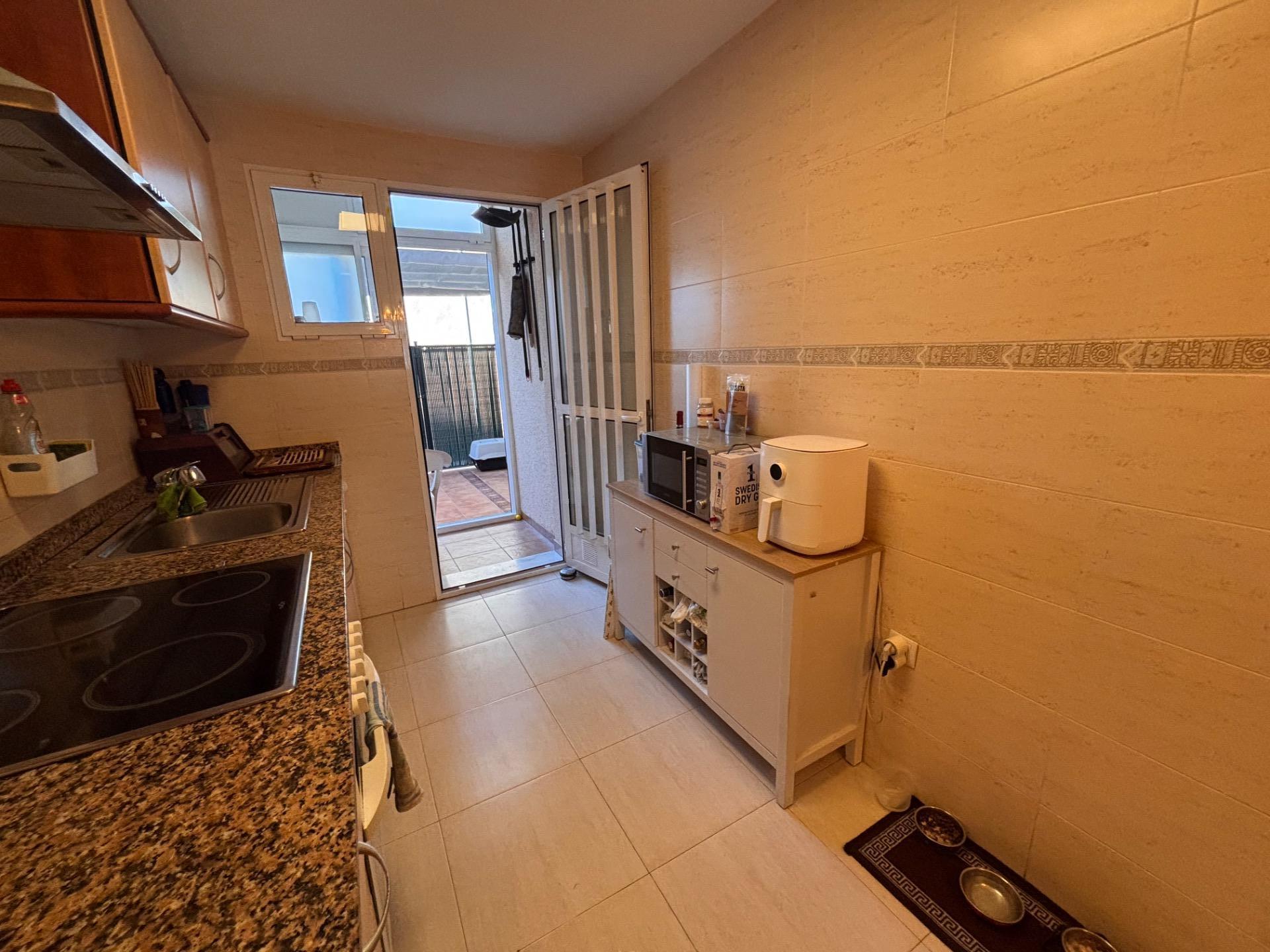 PLANTA BAJA CON PISCINA COMUNITARIA! - foto 17