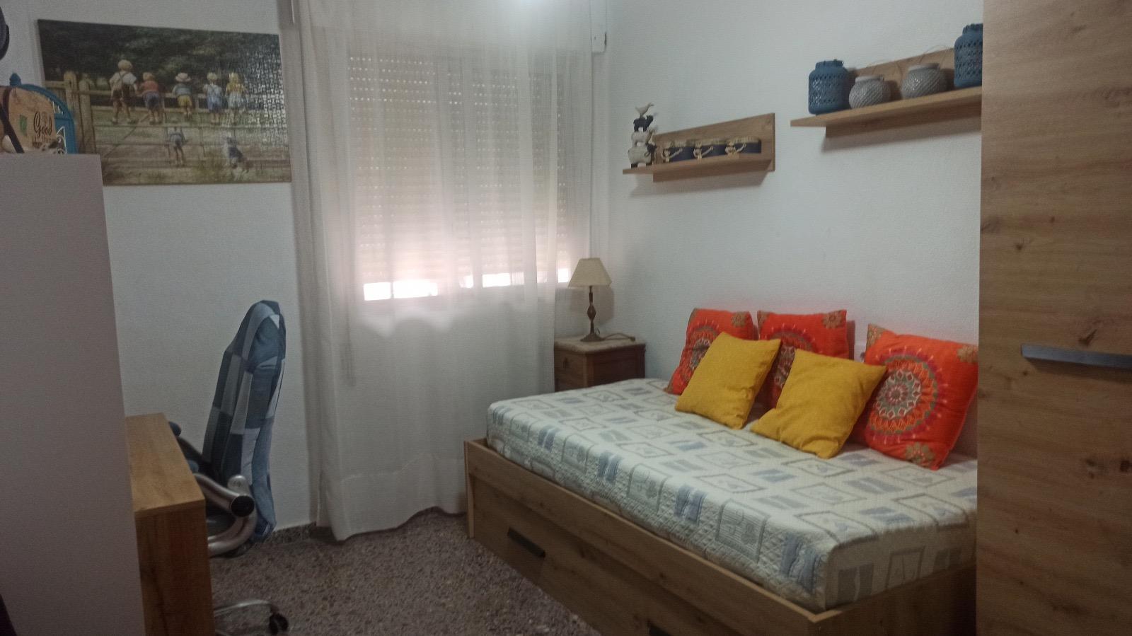 PLANTA BAJA CON GARAJE AL LADO DEL MAR! - foto 5