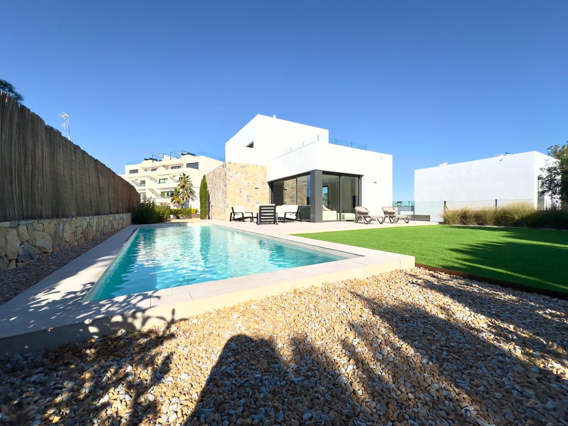 Villa 3 habitaciones 282m² en venta - Las Colinas Golf