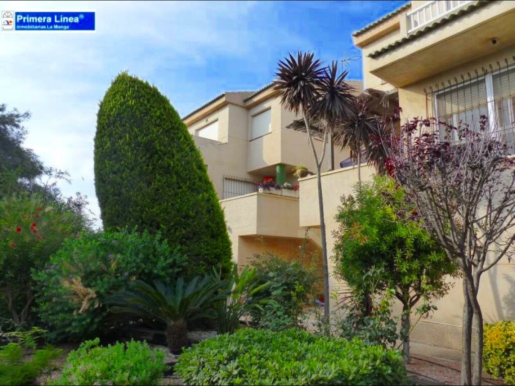 Venta de adosado en el centro de Cabo de Palos