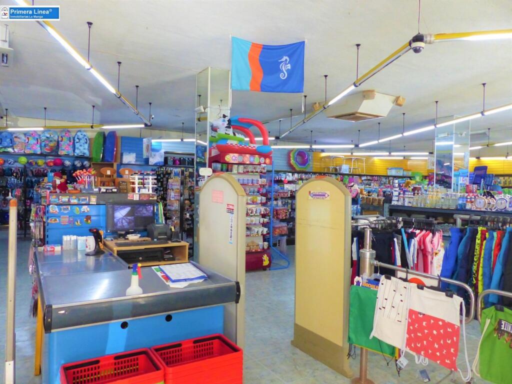 Venta de gran local comercial en La Manga - foto 11