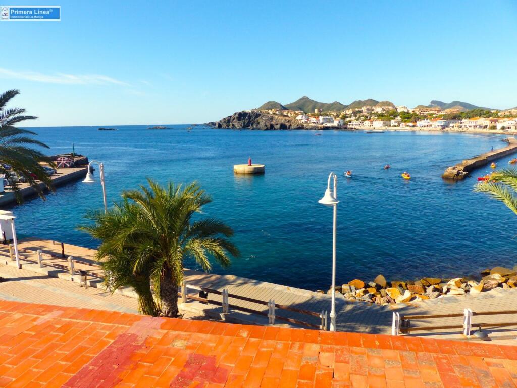Venta de casa en 1º línea de Mar Mediterráneo en Cabo de Pal - foto 11