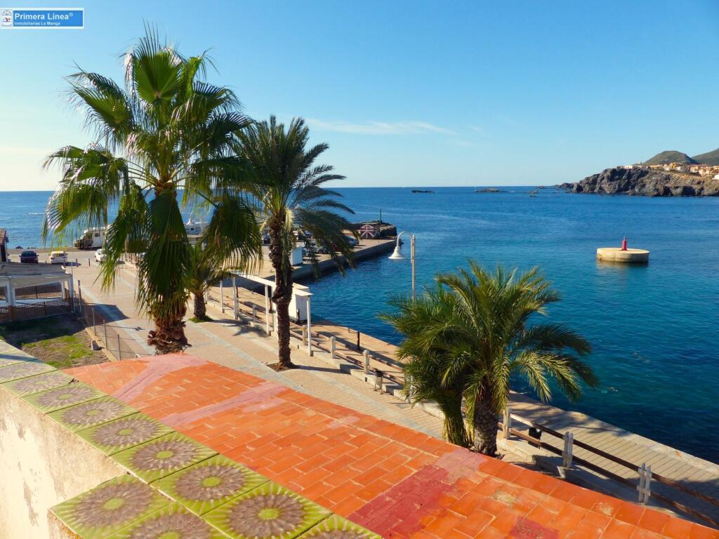 Venta de casa en 1º línea de Mar Mediterráneo en Cabo de Pal - foto 12