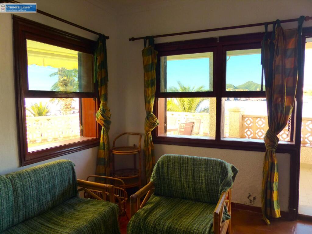 Venta de casa en 1º línea de Mar Mediterráneo en Cabo de Pal - foto 3