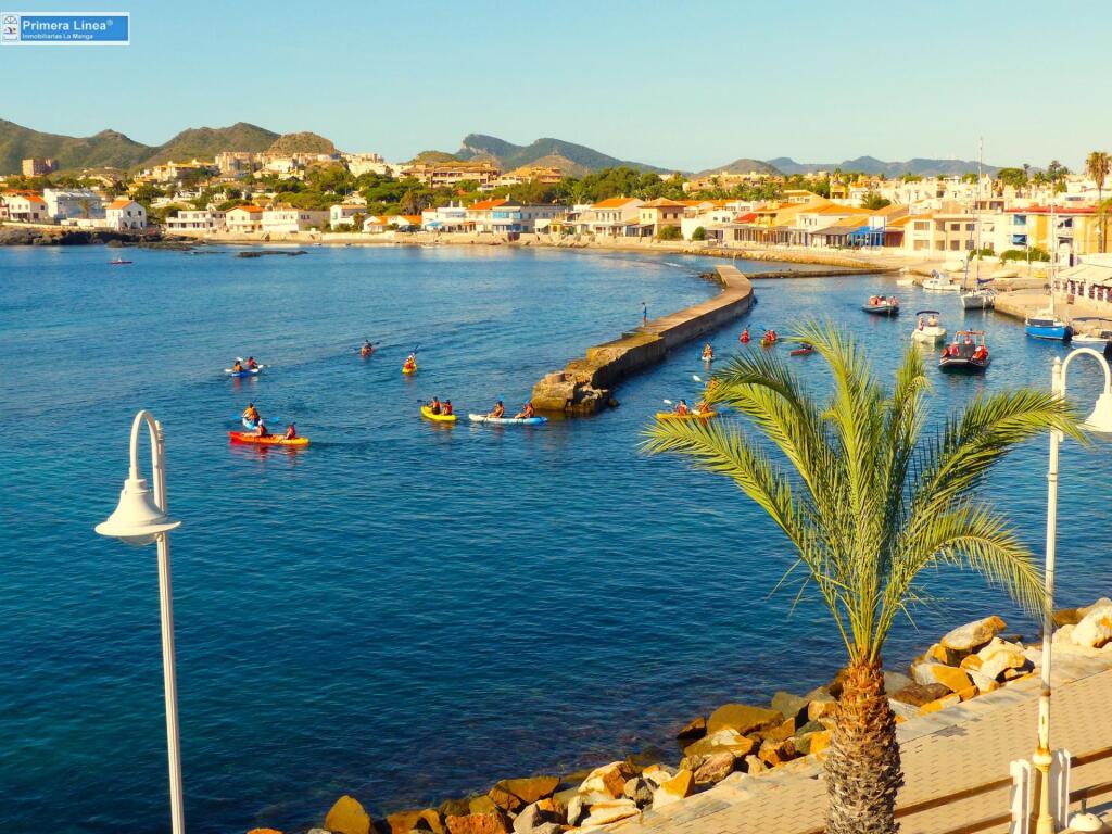 Venta de casa en 1º línea de Mar Mediterráneo en Cabo de Pal - foto 4