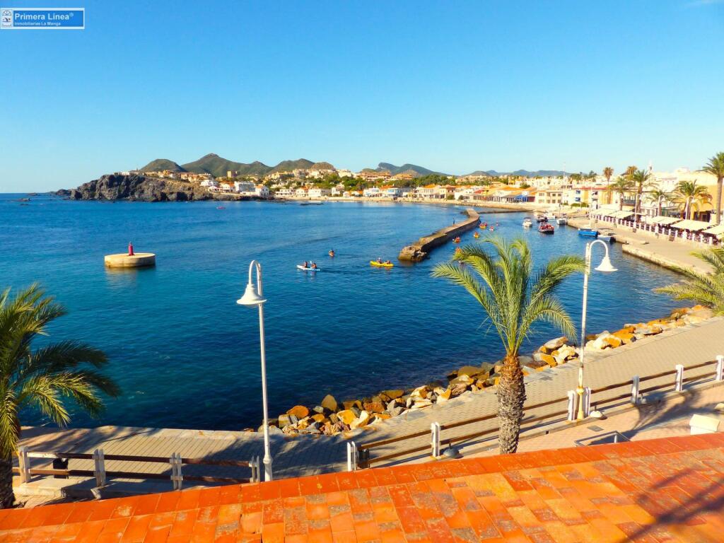 Venta de casa en 1º línea de Mar Mediterráneo en Cabo de Pal - foto 9