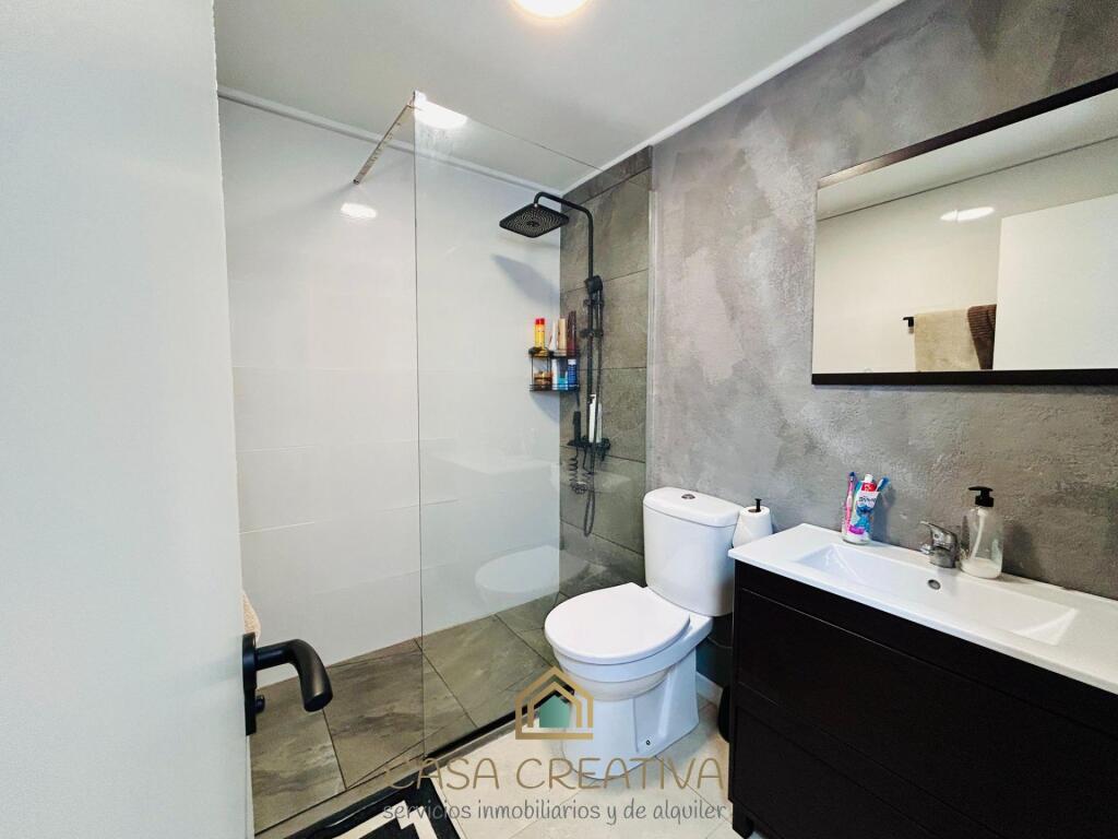 PISO EN VENTA EN GANDIA – AMPLIO, LUMINOSO Y CON GRAN TERRAZ - foto 19
