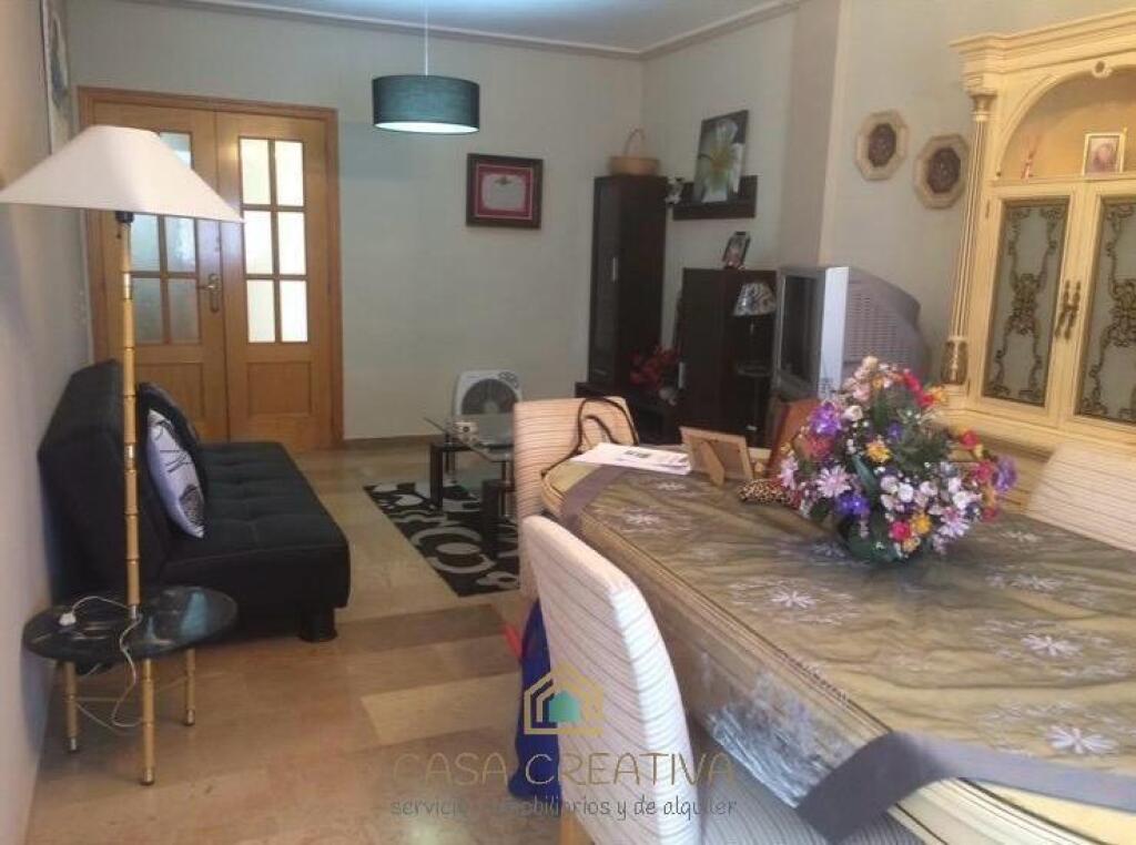 AMPLIO PISO EN VENTA CON GARAJE Y VISTAS DESPEJADAS – ANTELL