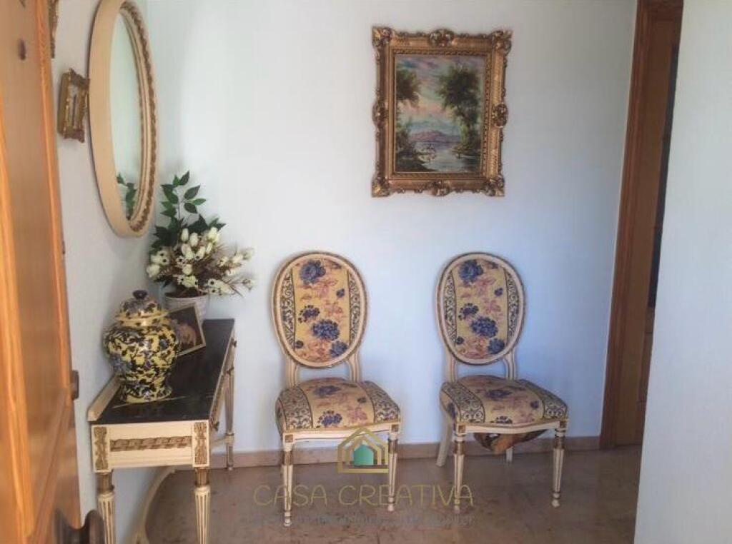 AMPLIO PISO EN VENTA CON GARAJE Y VISTAS DESPEJADAS – ANTELL - foto 2