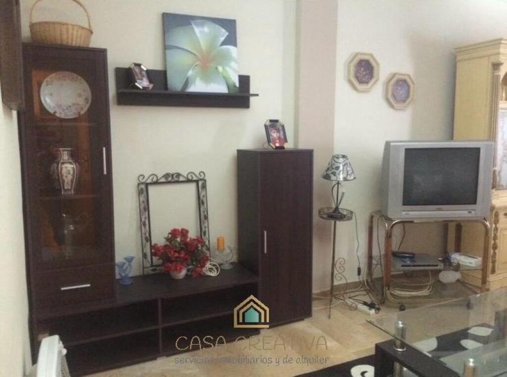 AMPLIO PISO EN VENTA CON GARAJE Y VISTAS DESPEJADAS – ANTELL - foto 4