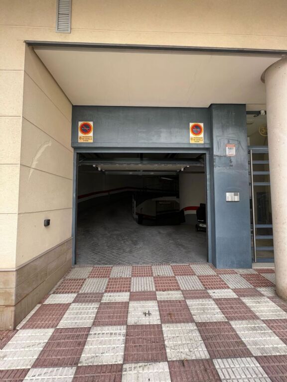 Parking coche en Venta en Castalla Alicante - foto 2