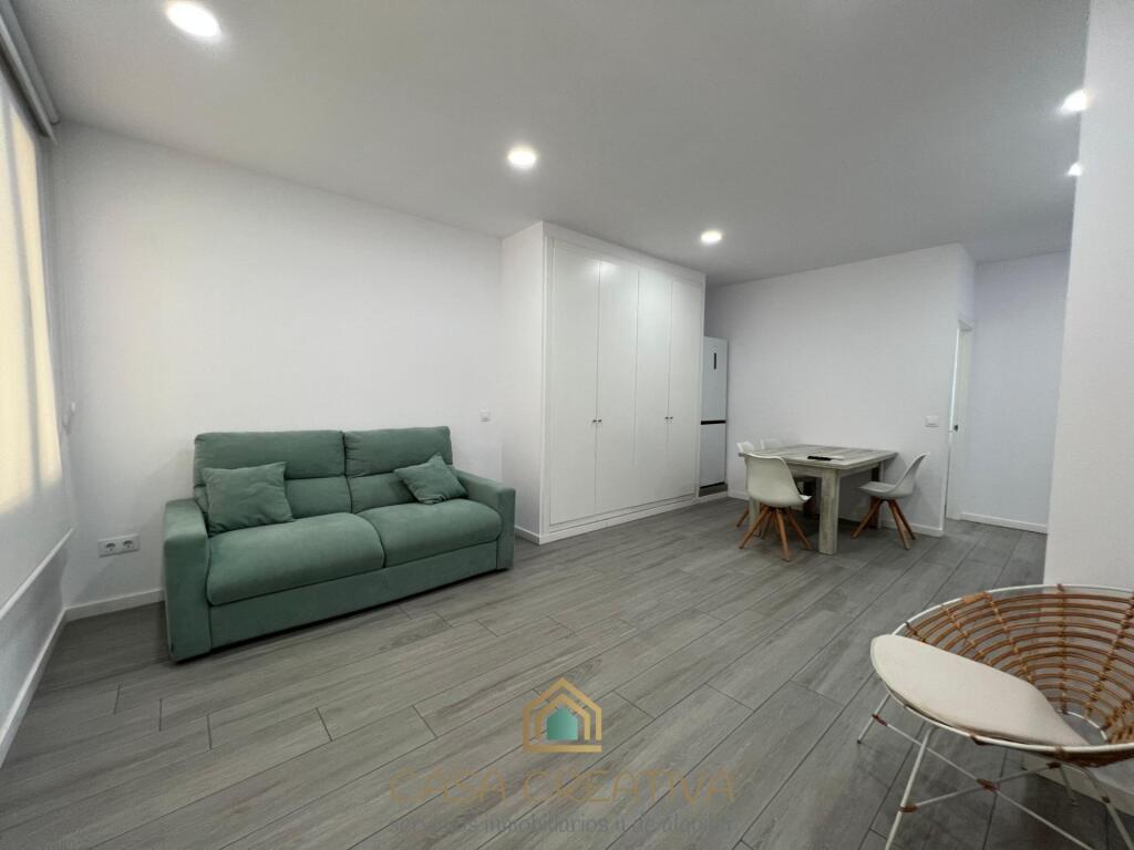 ESTUDIO LOFT EN ALQUILER JUNTO AL MERCADO CENTRAL – VALENCIA - foto 9
