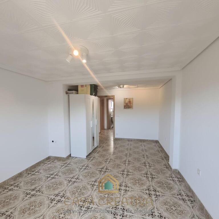 PISO EN VENTA EN VALENCIA – TOTALMENTE AMUEBLADO Y LISTO PAR - foto 12