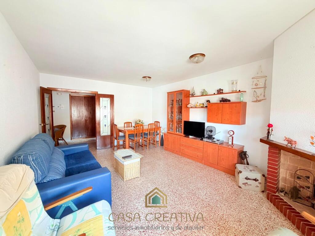 PISO EN VENTA EN BARX – AMPLIO, LUMINOSO Y CON TRASTERO -  2 - foto 2