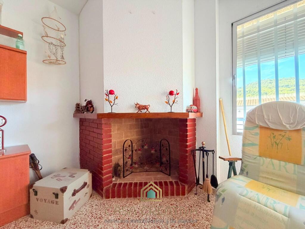 PISO EN VENTA EN BARX – AMPLIO, LUMINOSO Y CON TRASTERO -  2 - foto 12