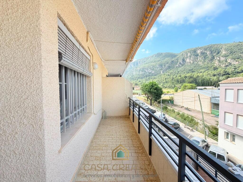 PISO EN VENTA EN BARX – AMPLIO, LUMINOSO Y CON TRASTERO -  2 - foto 17