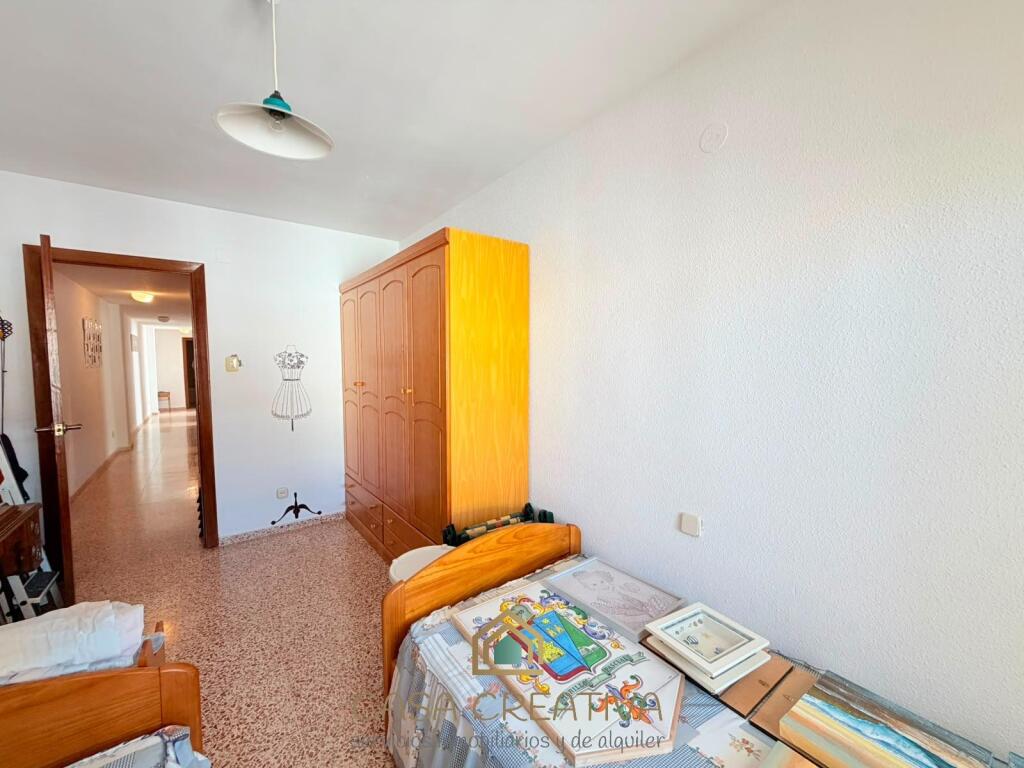 PISO EN VENTA EN BARX – AMPLIO, LUMINOSO Y CON TRASTERO -  2 - foto 32