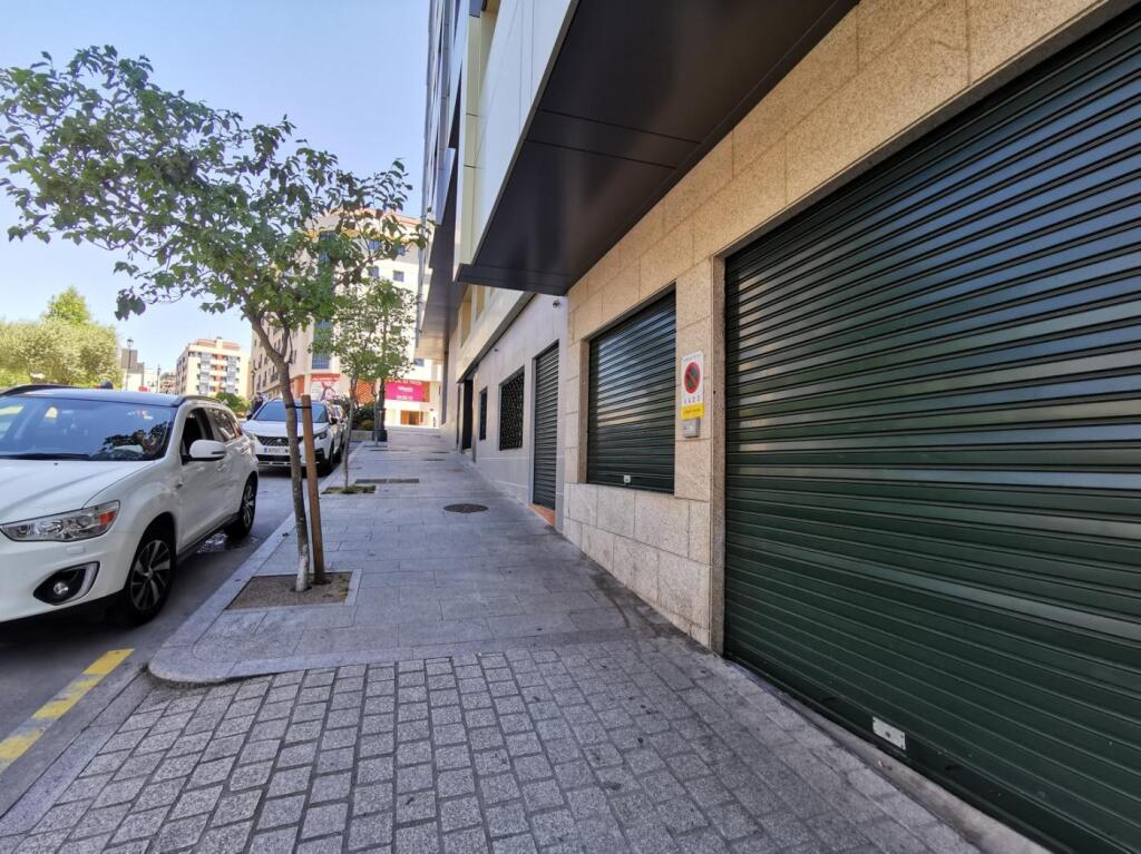 Local comercial en Venta en Vigo Pontevedra - foto 4