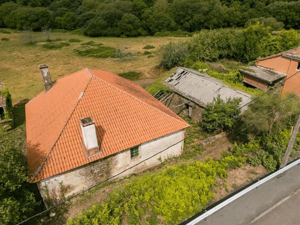 Finca histórica gallega con un potencial infinito cerca de F - foto 2