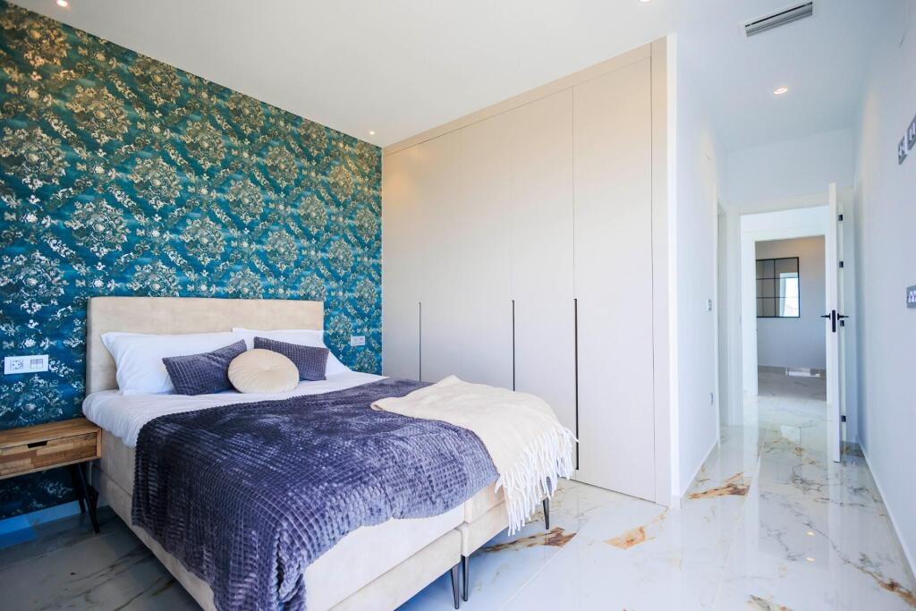 VILLAS DE OBRA NUEVA EN PILAR DE LA HORADADA EN EL CAMPO DE  - foto 31