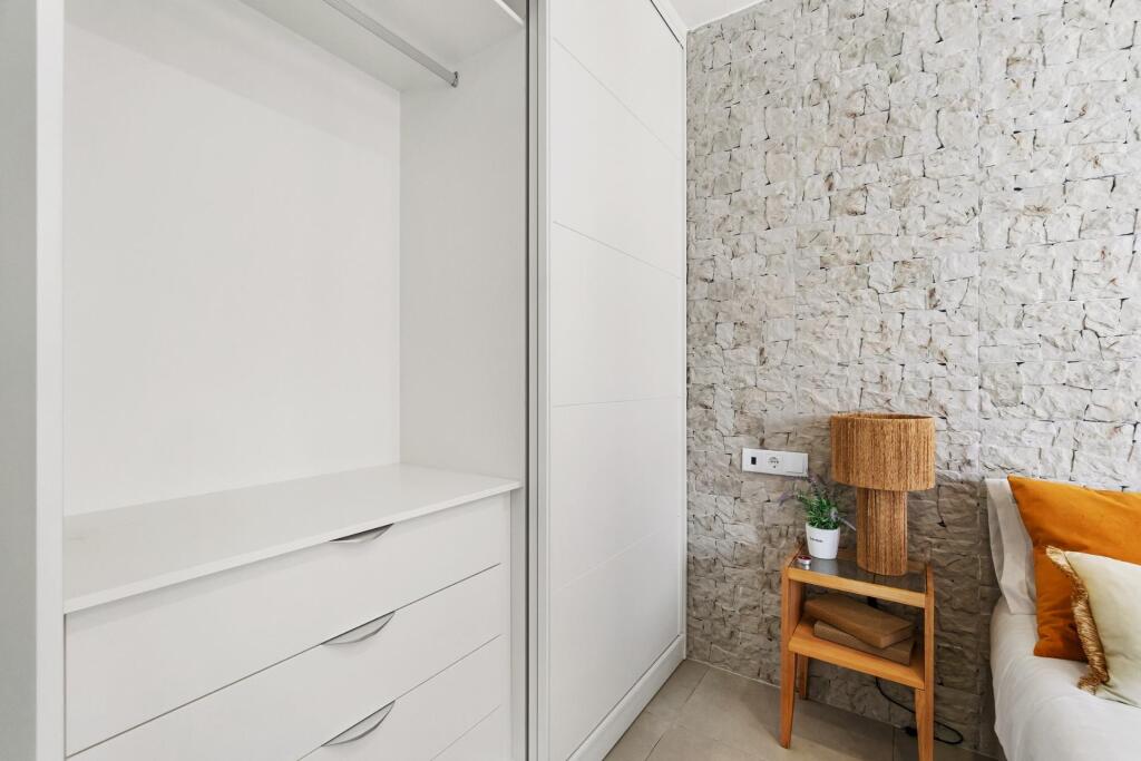Apartamentos turísticos nuevos a 750m de la playa, en Santia - foto 16