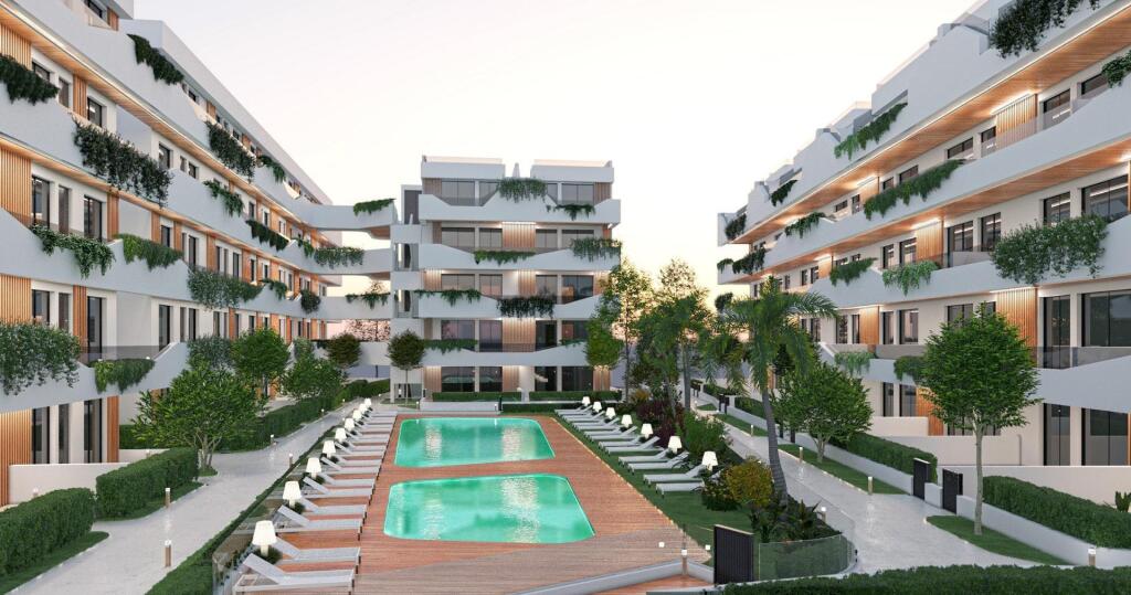 Apartamentos turísticos nuevos a 750m de la playa, en Santia - foto 4