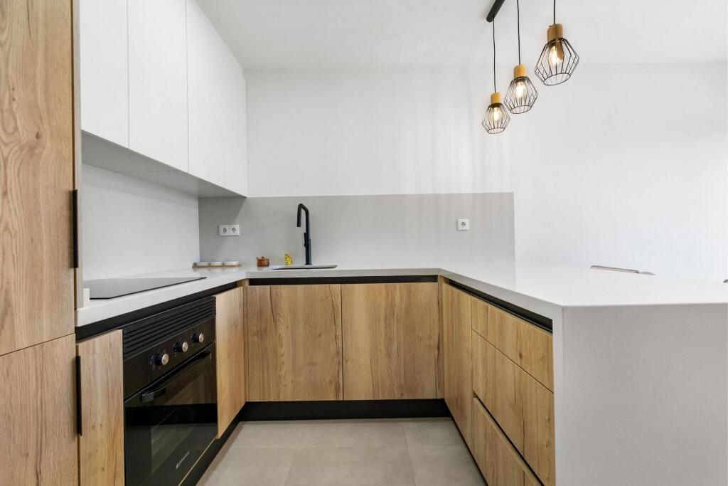 Apartamentos turísticos nuevos a 750m de la playa, en Santia - foto 8