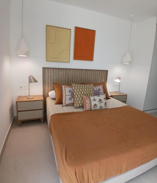 Villas adosadas de obra nueva con amplias terrazas en Bigast - foto 9