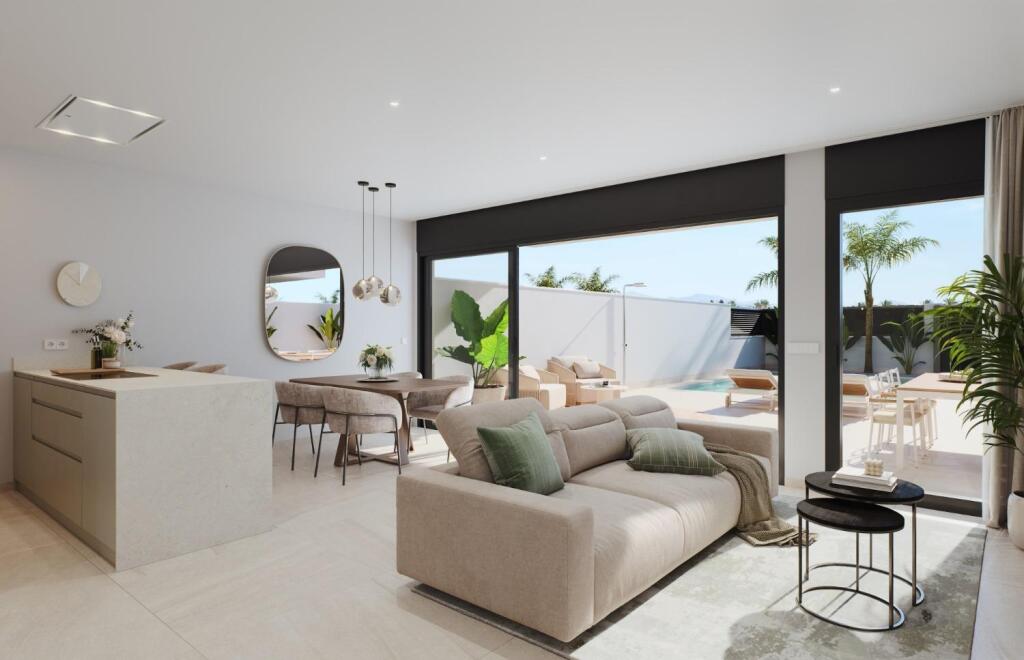 Villas de Obra Nueva con Piscina Privada en San Pedro del Pi