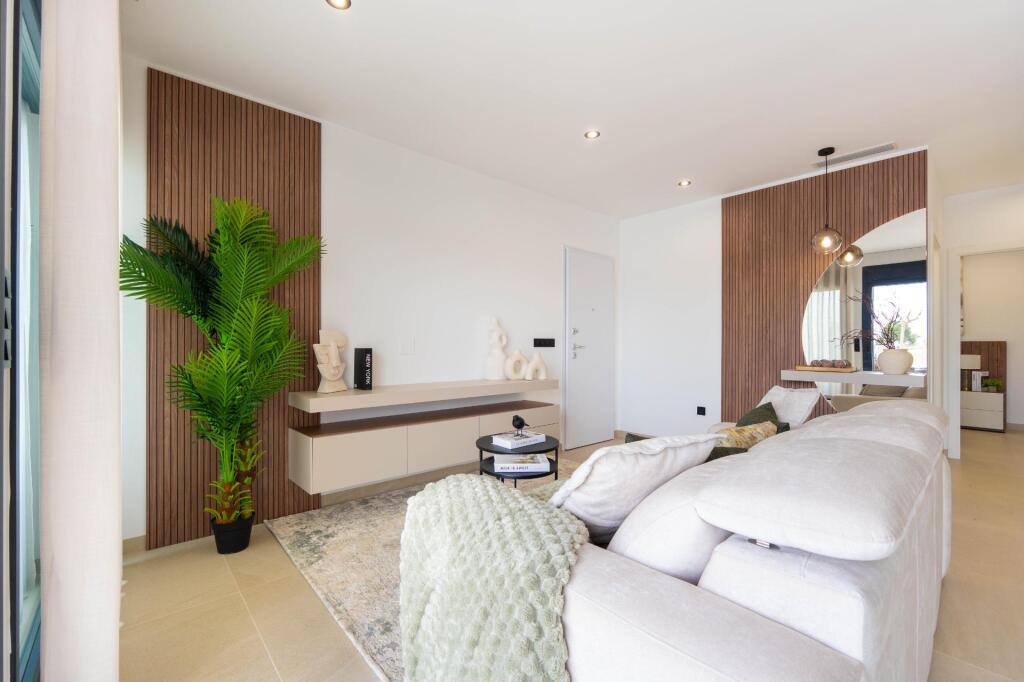 Villas de Obra Nueva con Piscina Privada en San Pedro del Pi - foto 7