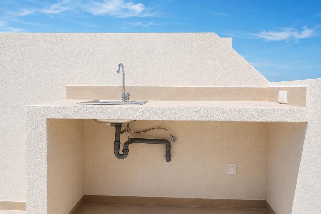 Adosados de obra nueva en Dolores, Costa Blanca - foto 17