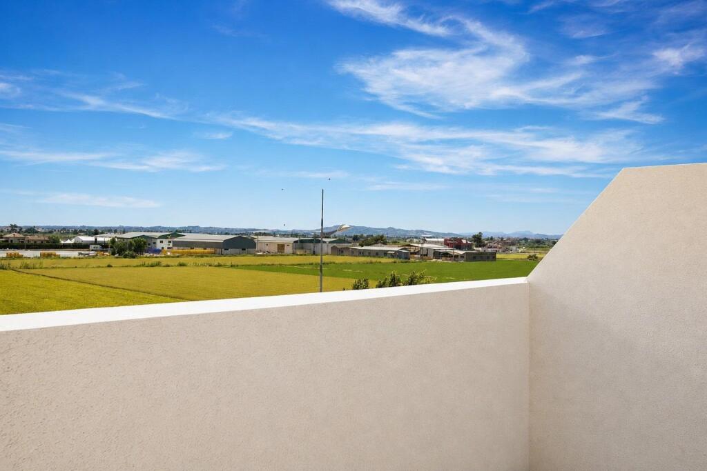 Adosados de obra nueva en Dolores, Costa Blanca - foto 6