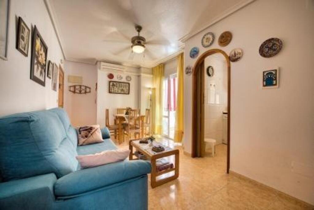 Apartamento a pocos metros de playas - foto 5