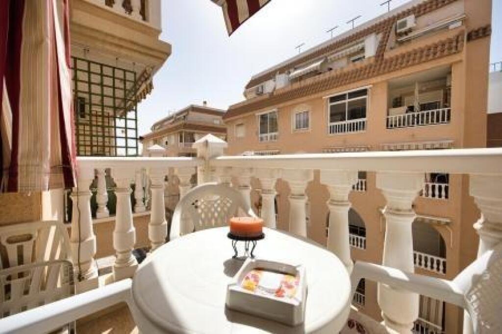 Apartamento a pocos metros de playas - foto 8