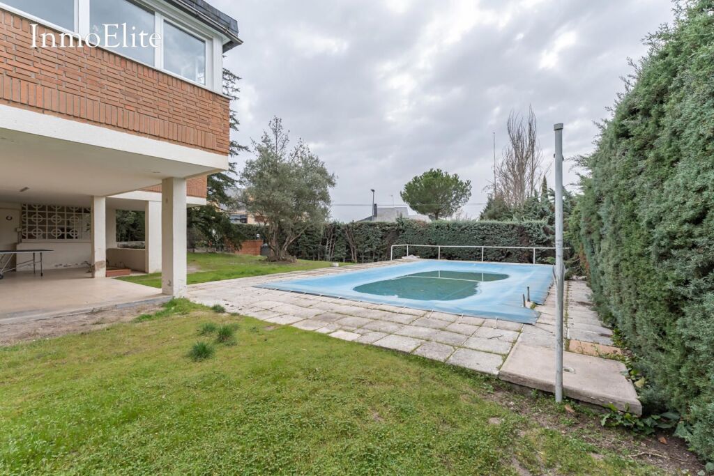 Chalet Independiente en Las Rozas de Madrid - foto 5
