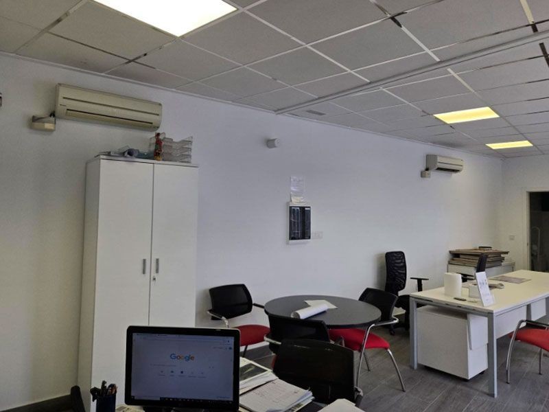 Local comercial en Venta en Torrevieja Alicante - foto 2