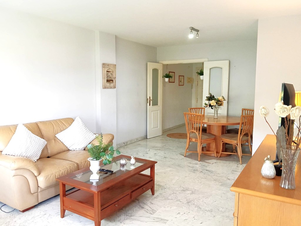 Apartamento en Venta en Nueva Andalucia Málaga - foto 2