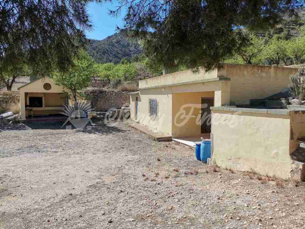 Casa de campo-Masía en Venta en Salinas Alicante - foto 2