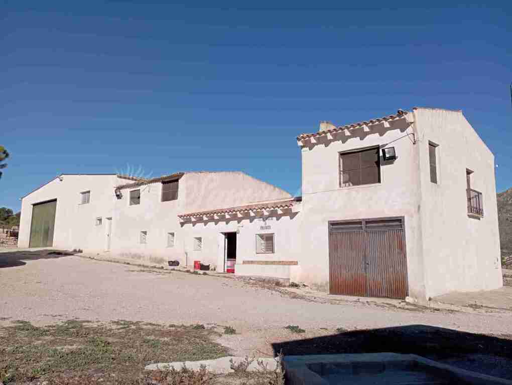 Casa de campo-Masía en Venta en Yecla Murcia