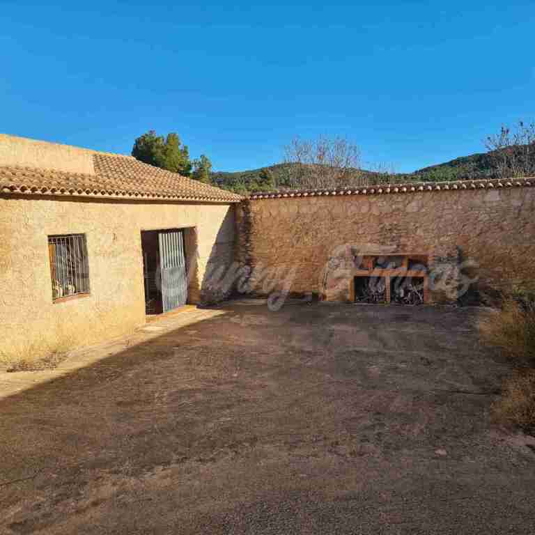 Casa de campo-Masía en Venta en Biar Alicante - foto 17