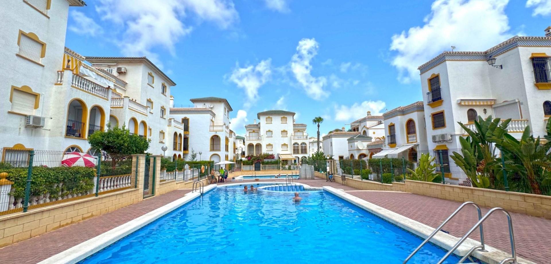 Dúplex 3 habitaciones 85m² en venta - Torre la mata